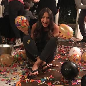 Meet your Posher, Christen